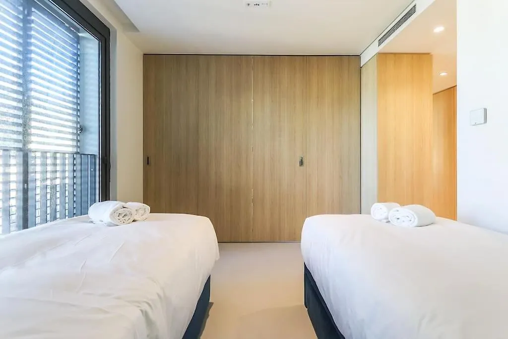 Marques Pombal Central 2 Bed Apt Ac Lisbon