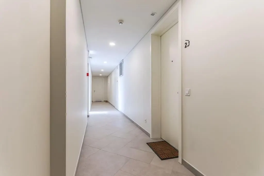 Marques Pombal Central 2 Bed Apt Ac Lisboa