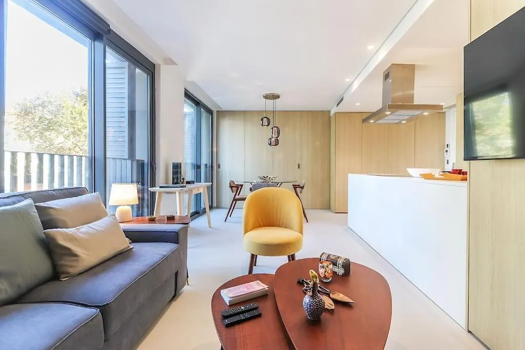 Marques Pombal Central 2 Bed Apt Ac Lisboa 0*,  Portugal