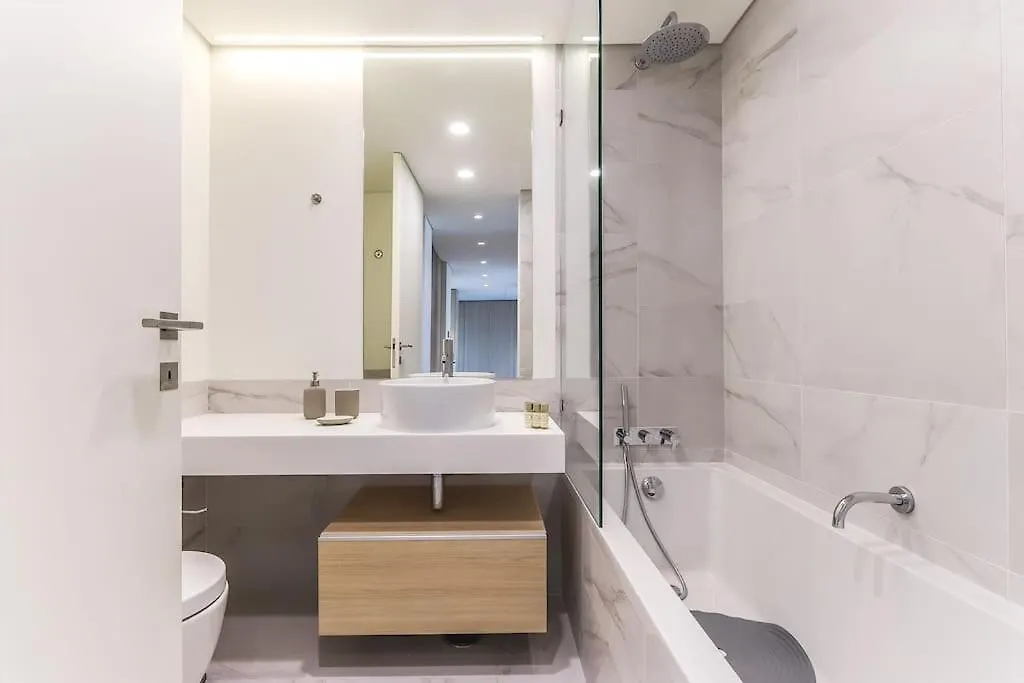 Marques Pombal Central 2 Bed Apt Ac Lisboa Portugal